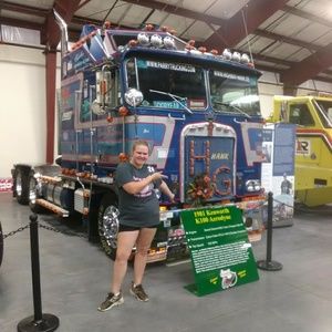 Meet your Posher, Carlee